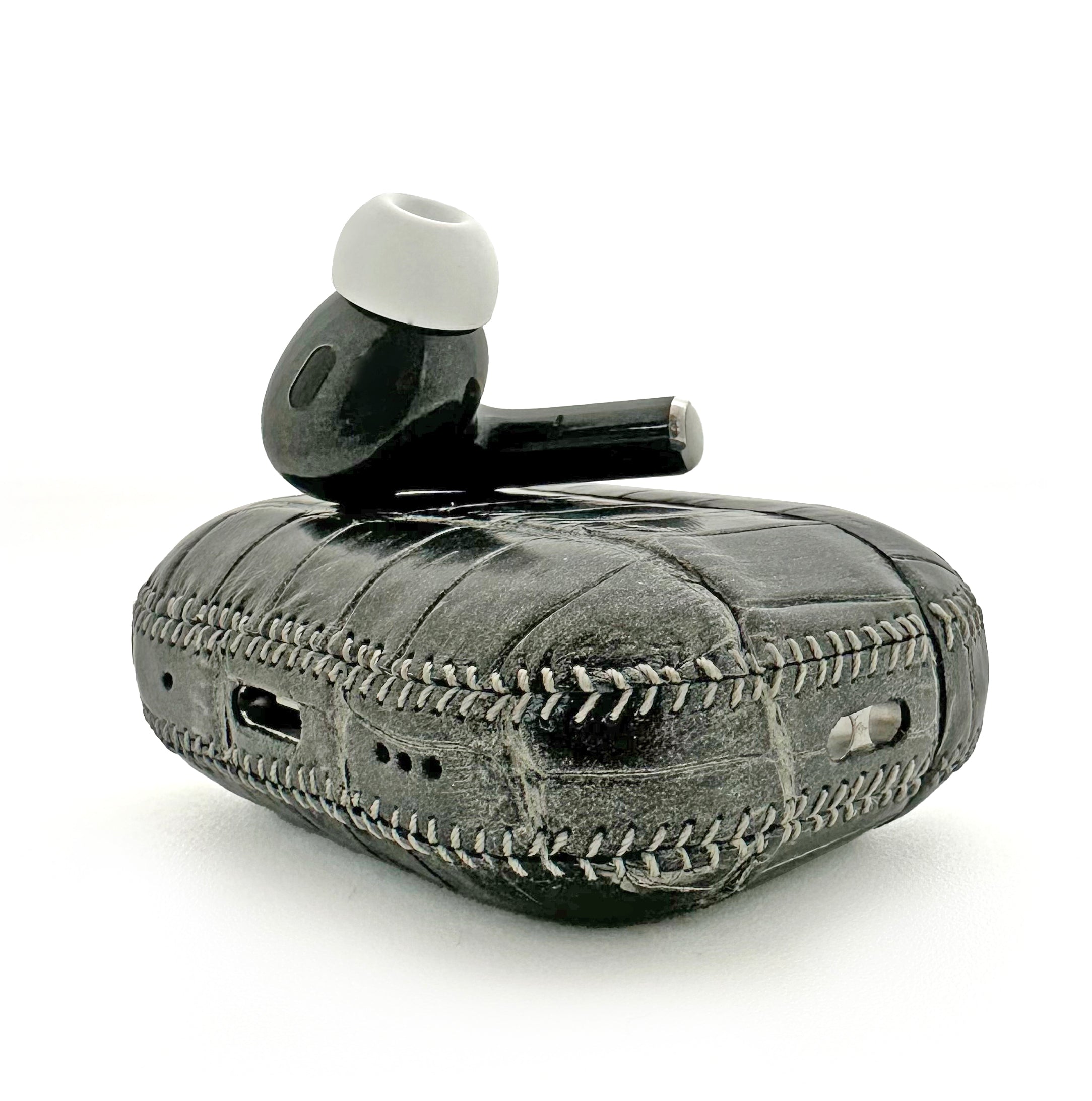 Apple AirPods Pro 2 Alligator Slate Edition