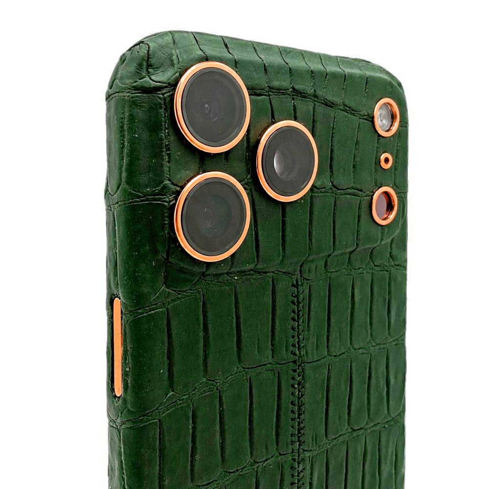 IPHONE 17 PRO MAX ALLIGATOR GREEN LEATHER EDITION