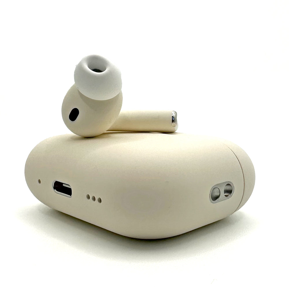 Apple AirPods Pro 3 Light Gold 17 Bold