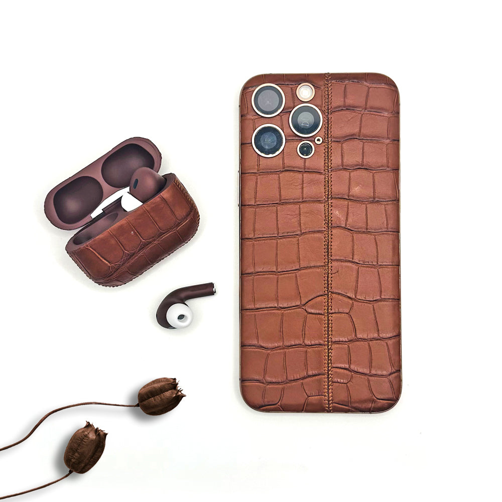 iPhone 16 Pro Max - Desert + Truffle Leather Alligator
