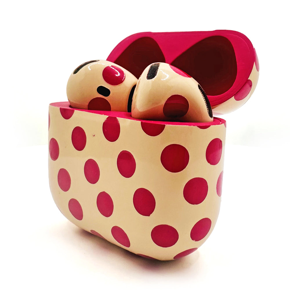 Apple AirPods 5 Pink Polka